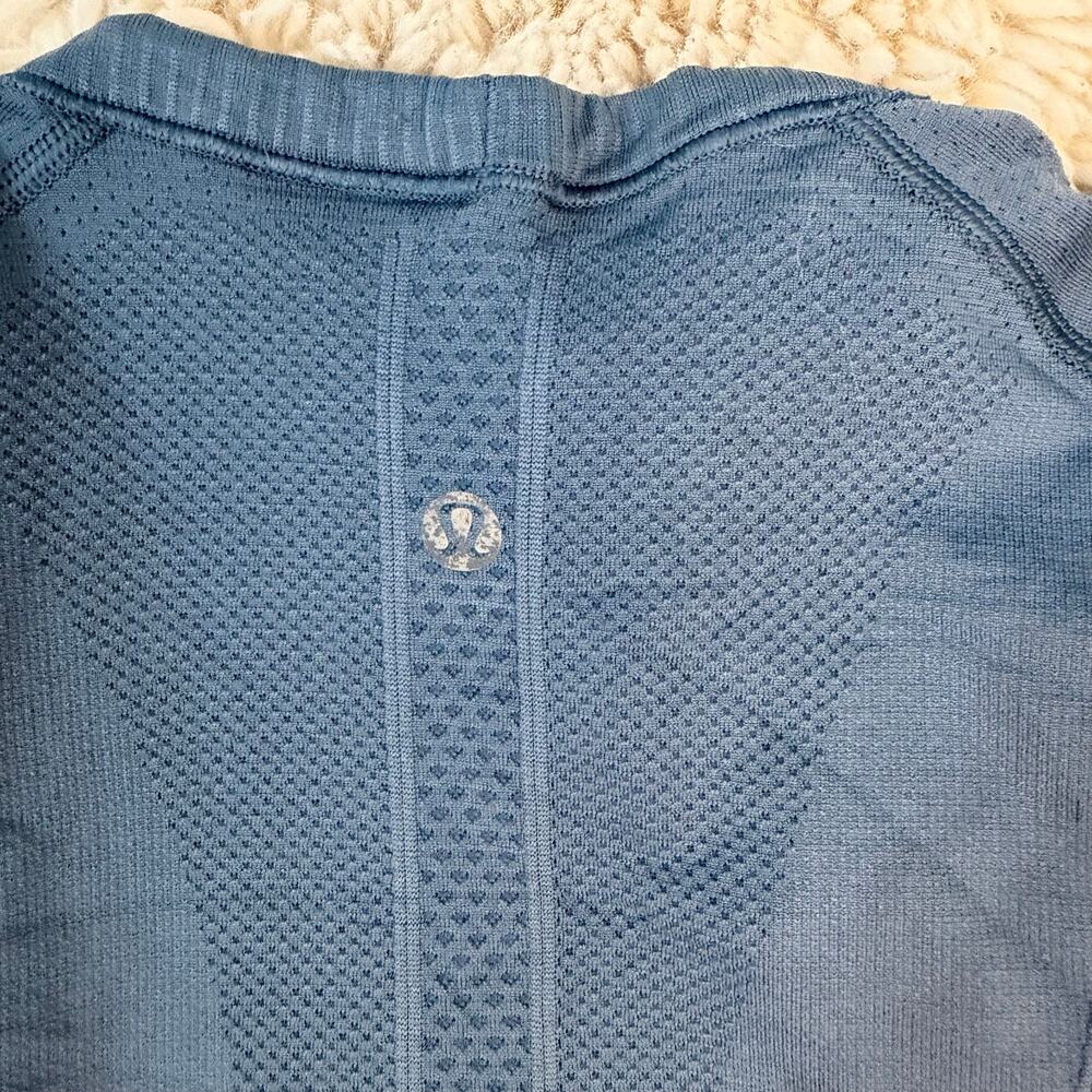 Lululemon Swiftly Tech Short Sleeve Top Blue Size 8 - Picture 7 of 7